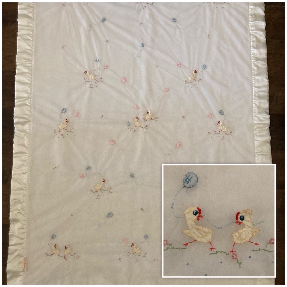Vintage NORTH STAR Baby Blanket  Fleece Satin Trim Embroidered Chicks Balloons